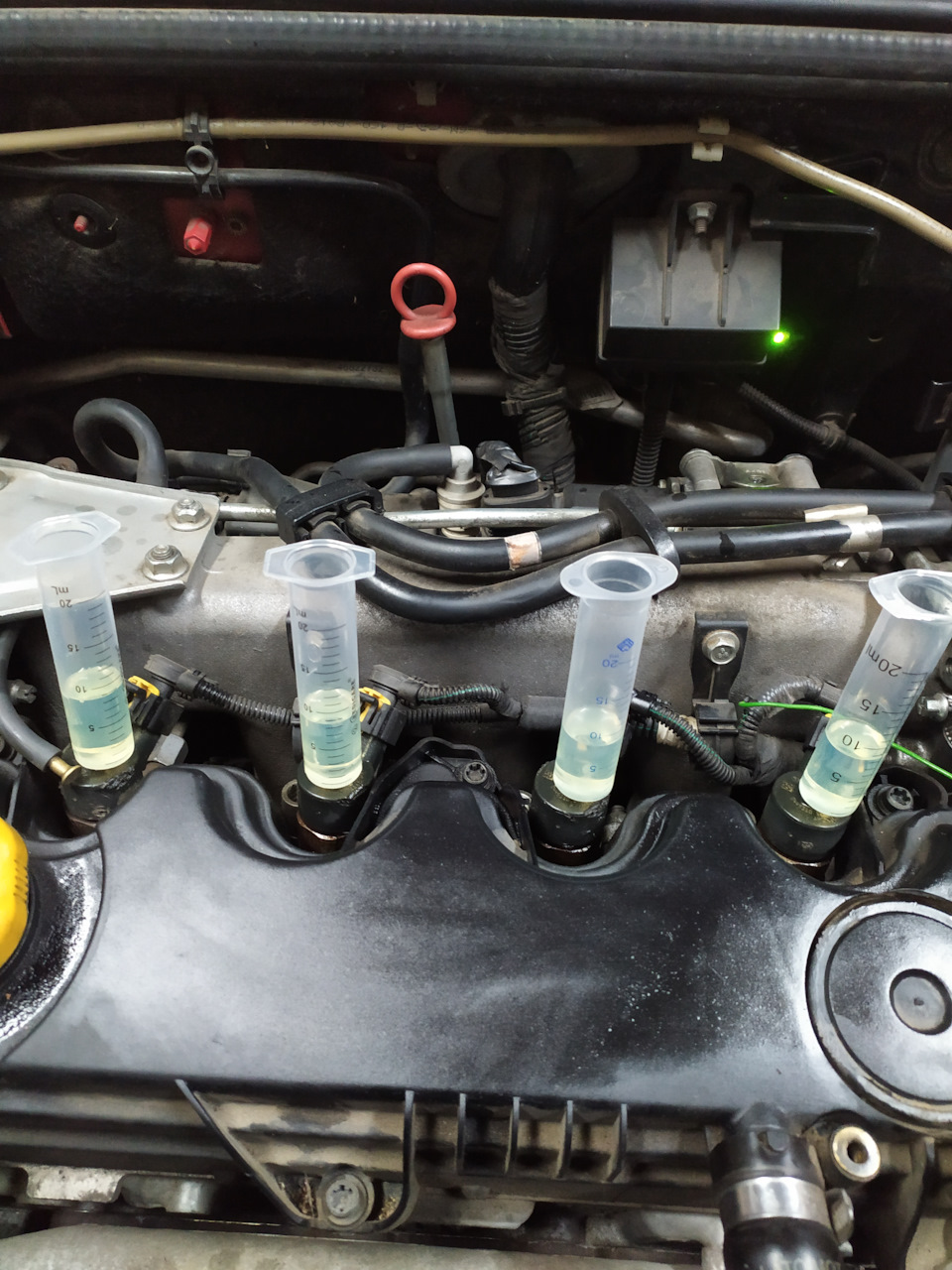 Замена РВД на насосе(ТНВД) — FIAT Doblo (1G), 1,9 л, 2008 года | своими ...