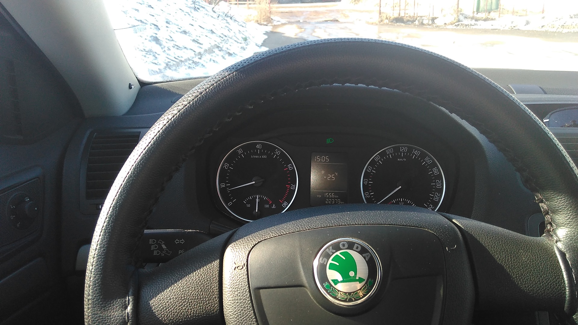 Оплетка руля — Skoda Octavia A5 Mk2, 1,6 л, 2013 года | аксессуары | DRIVE2