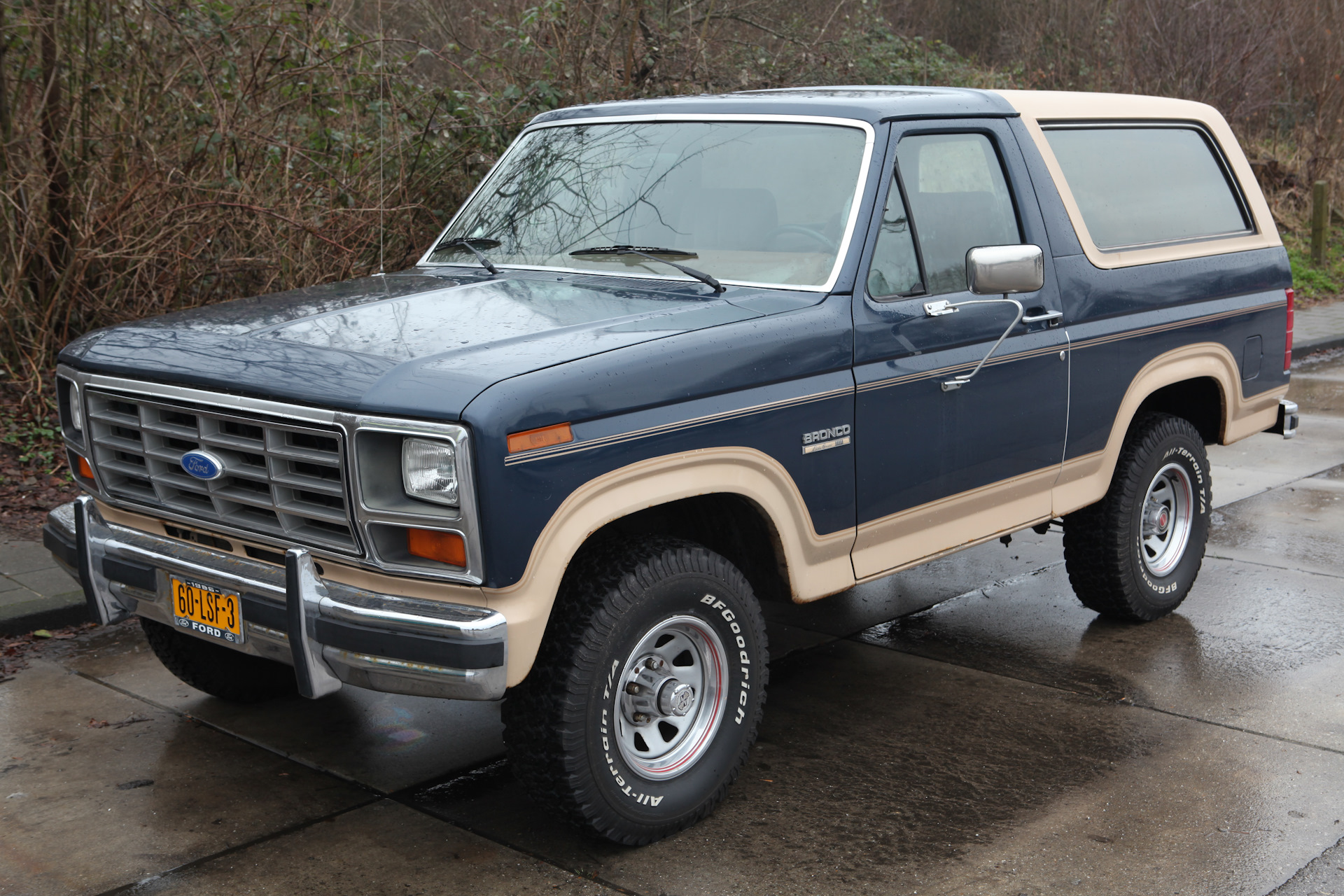 Ford Bronco 72