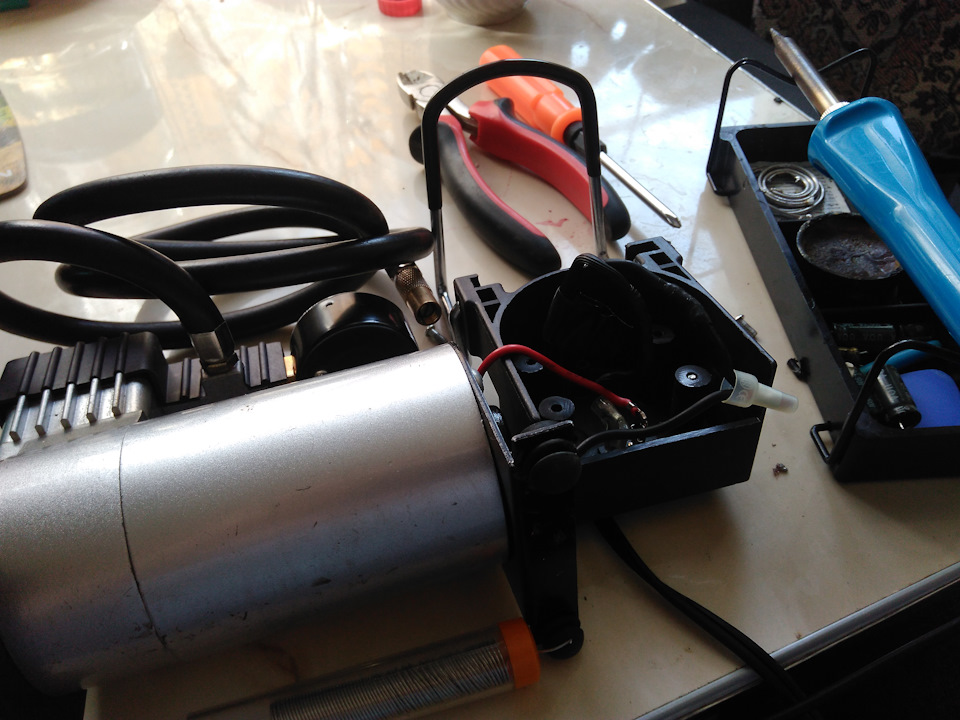 Выключается магнитола при включении дальнего — Chevrolet Aveo 5-door ...