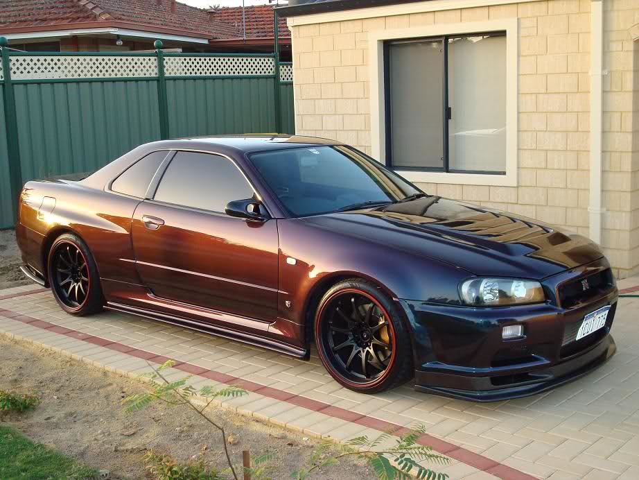 Цвет 2 33. Цвет Skyline r34. Nissan Skyline r34 цвет. Nissan Skyline r34 GTR цвет хамелеон. Цвет Midnight Purple Nissan GTR r34.