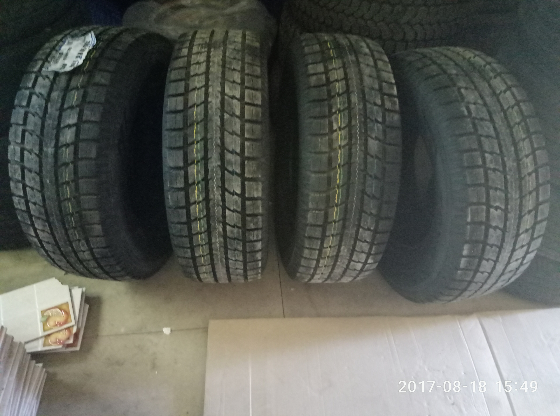 Липучка на зиму — Mitsubishi Pajero (4G), 3 л, 2008 года | шины | DRIVE2