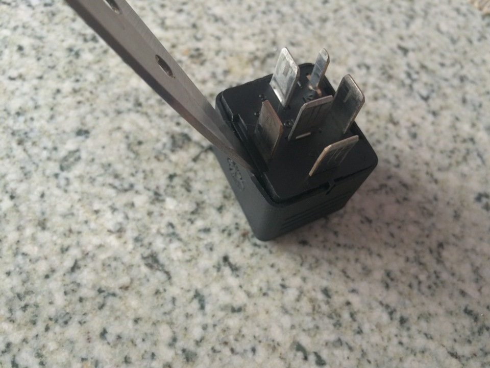 Доработка реле дворников — Lada Приора хэтчбек, 1,6 л, 2011 года ...