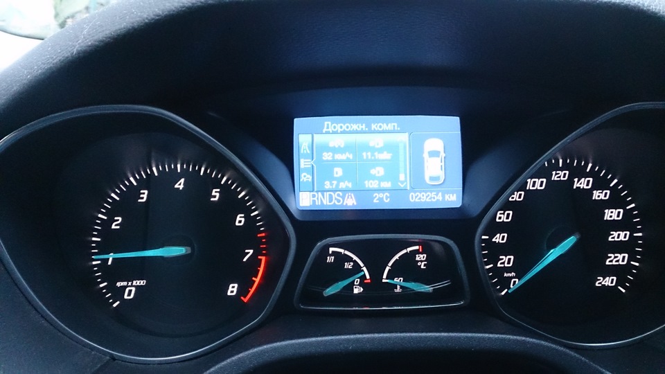 Индикатор уровня масла форд фокус 2. Ford focus 3 dashboard. Ford focus 3 приборная панель. Рп щиток форд 3 перестал работать. Индикаторы форд фокус 3.