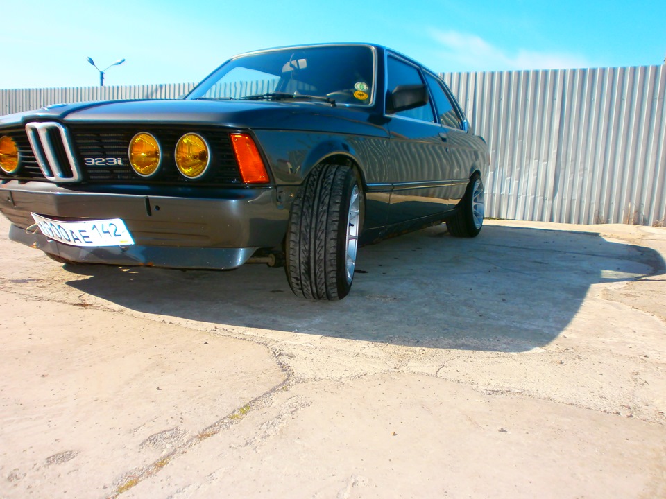 Фото в бортжурнале BMW 3 series (E21)