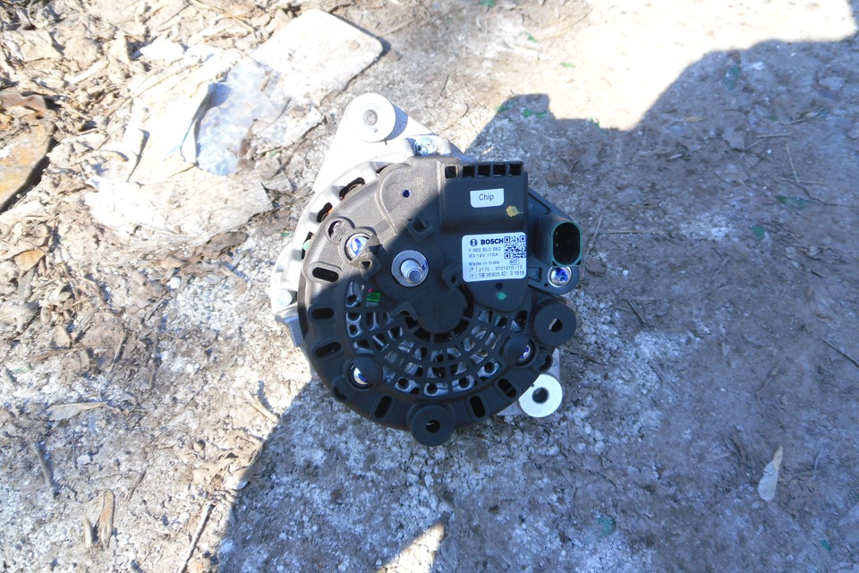 Новый генератор и натяжитель ремня генератора — Lada Гранта, 1,6 л ...