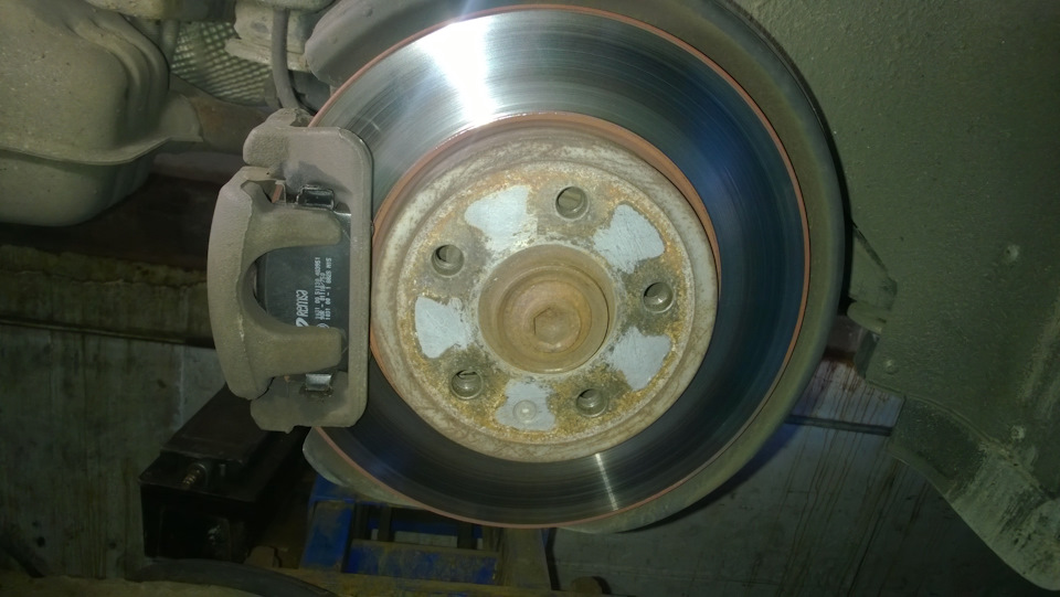 Замена ремкомплекта заднего суппорта …(или заклинило до синевы… — Audi ...