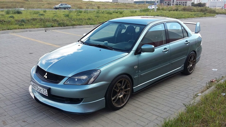 Mitsubishi lancer drive2