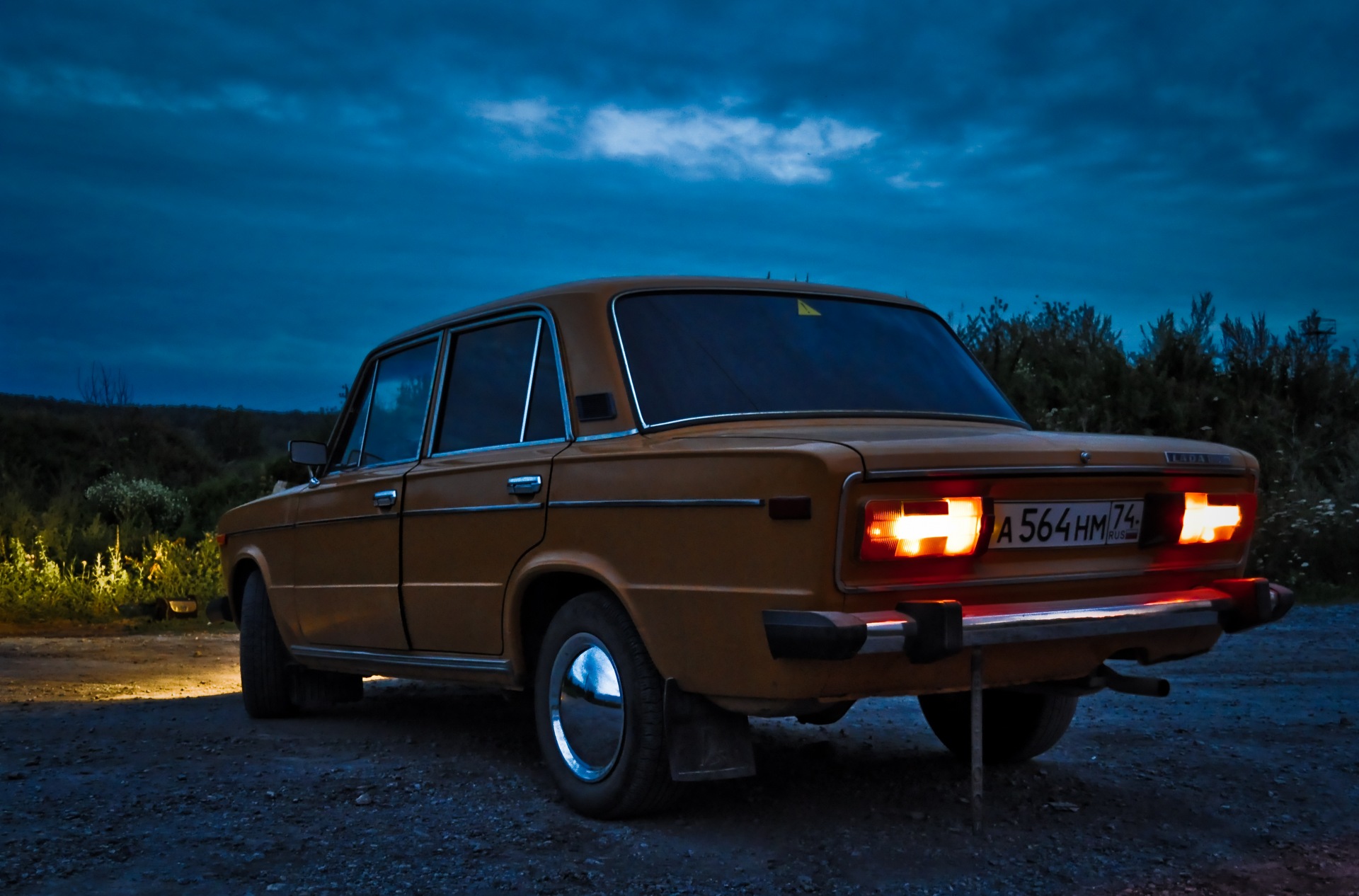 Lada 2106