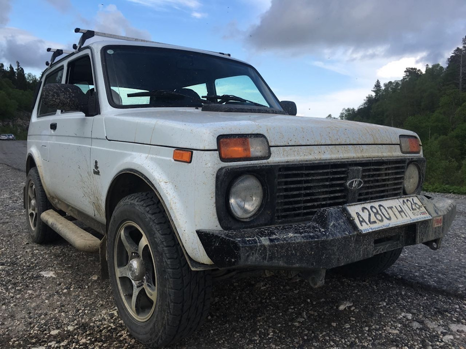 Силовой бампер или нива в Underground — Lada 4x4 3D, 1,7 л, года | прикол | DRIVE2