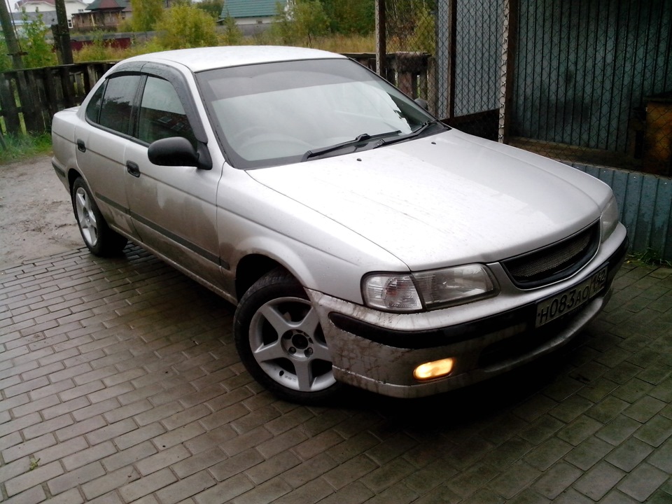 nissan sunny b15