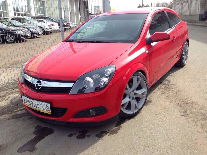 Opel Astra h GTC 2007 колеса