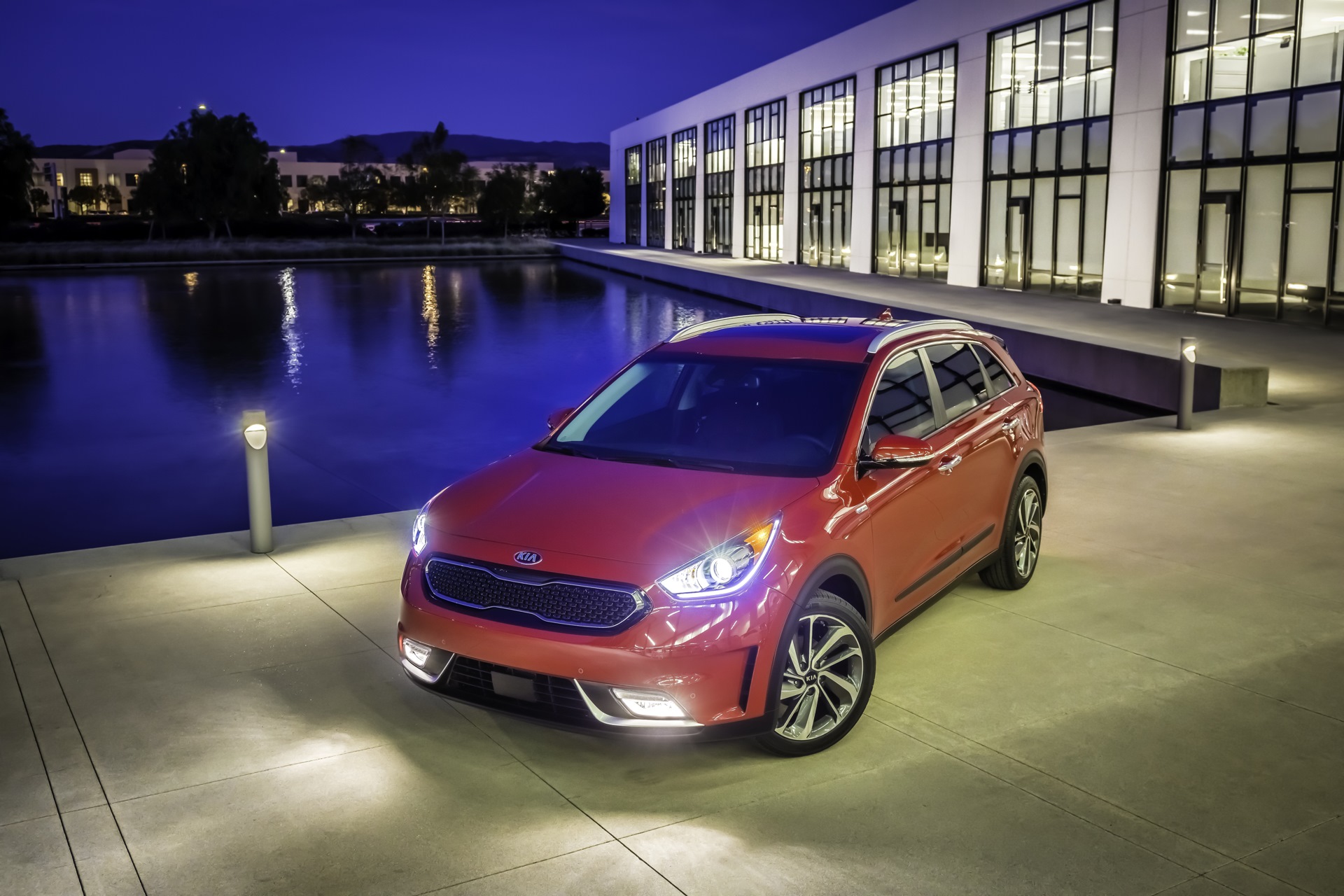 Kia niro фото