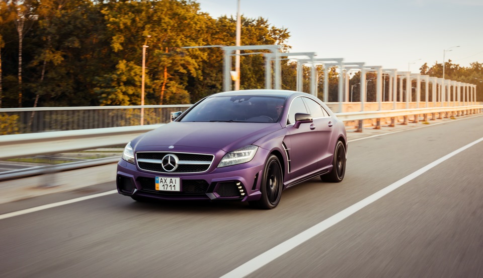 Mercedes Benz CLS Black Bison