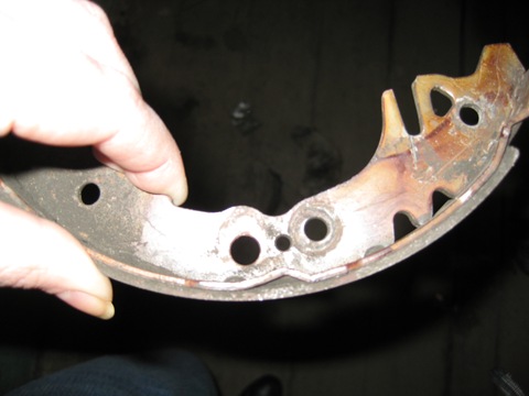 Where the rear brakes come from  - Toyota Platz 15 L 2002
