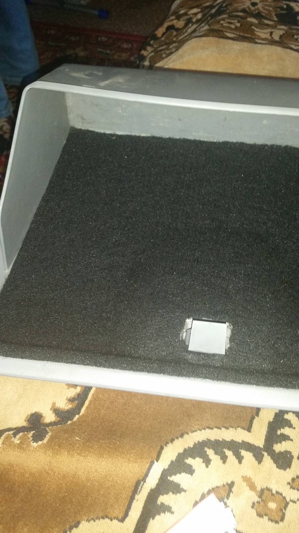 Избавляемся от шума в бардачке — Lada Приора хэтчбек, 1,6 л, 2009 года ...