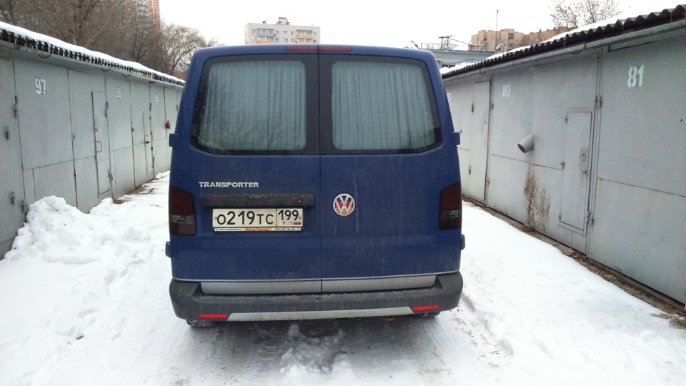 Светодиодные задние фонари. — Volkswagen Transporter T5, 1,9 л, 2008 ...