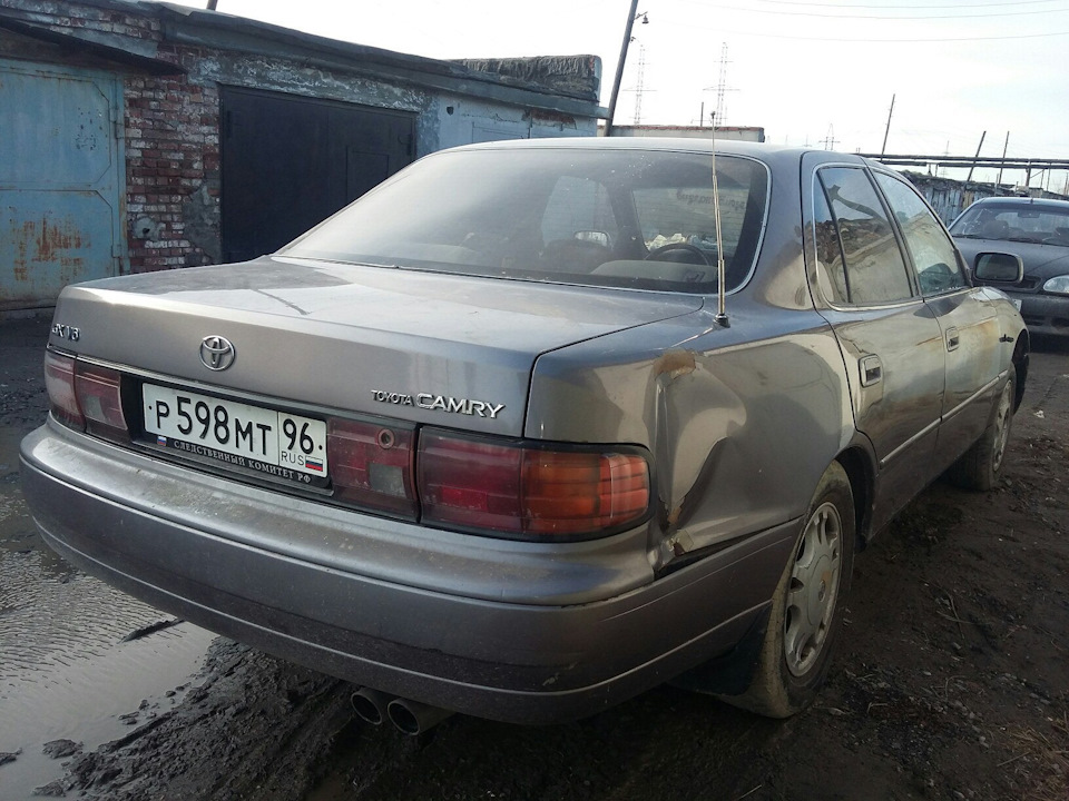 Камри 90 кузов фото Крыло рихтанул (по быстрому) - Toyota Camry (XV10), 2,2 л, 1993 года кузовной ре