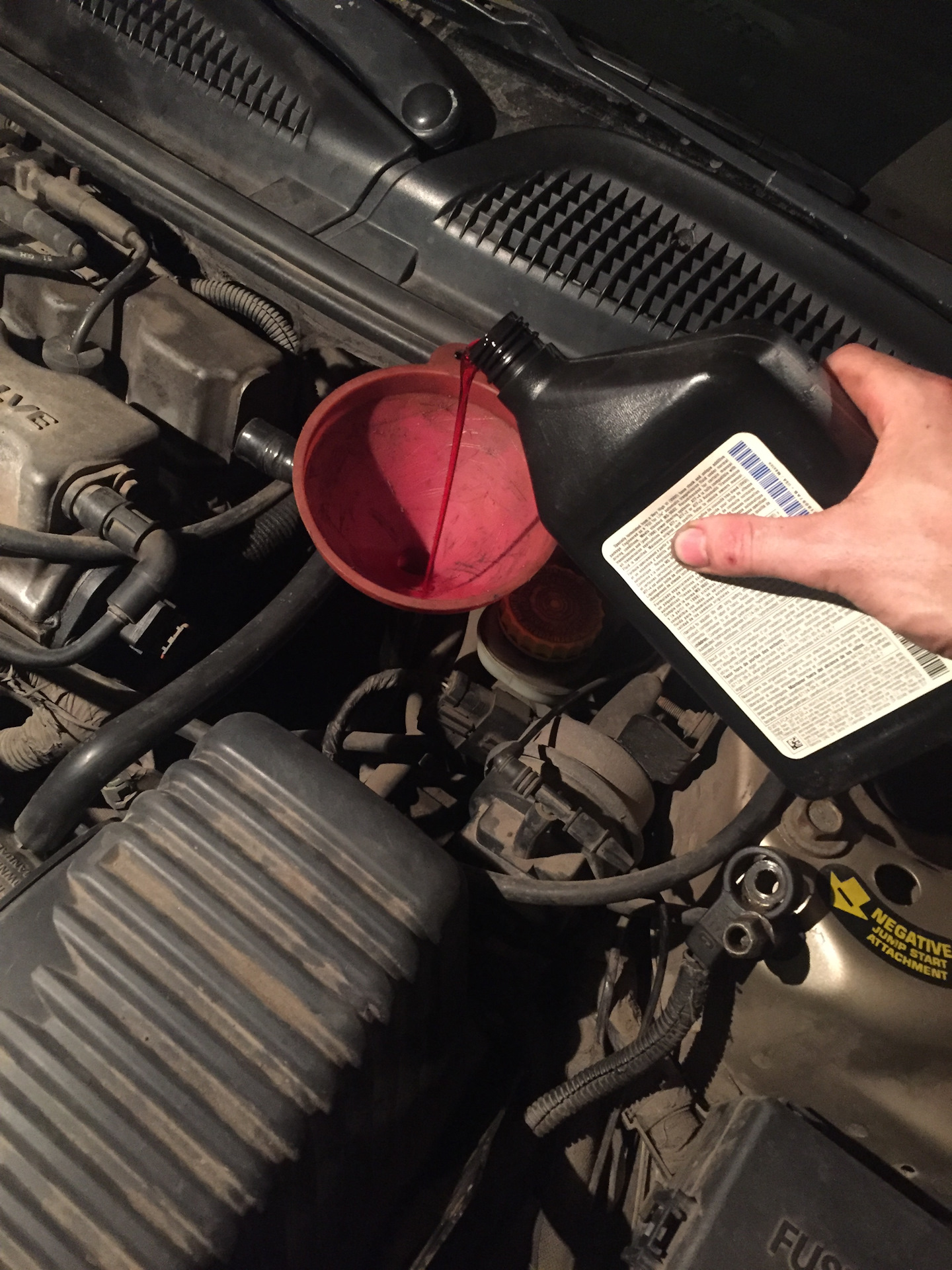 замена масла. уровень масла cfmoto800. щуп масла renault premium. масло проверять на холодную. проверка масла.