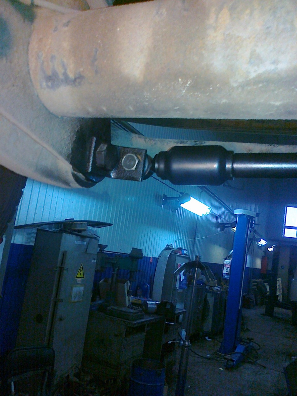 Установка рулевого демпфера — УАЗ Patriot, 2,3 л, 2011 года | тюнинг ...