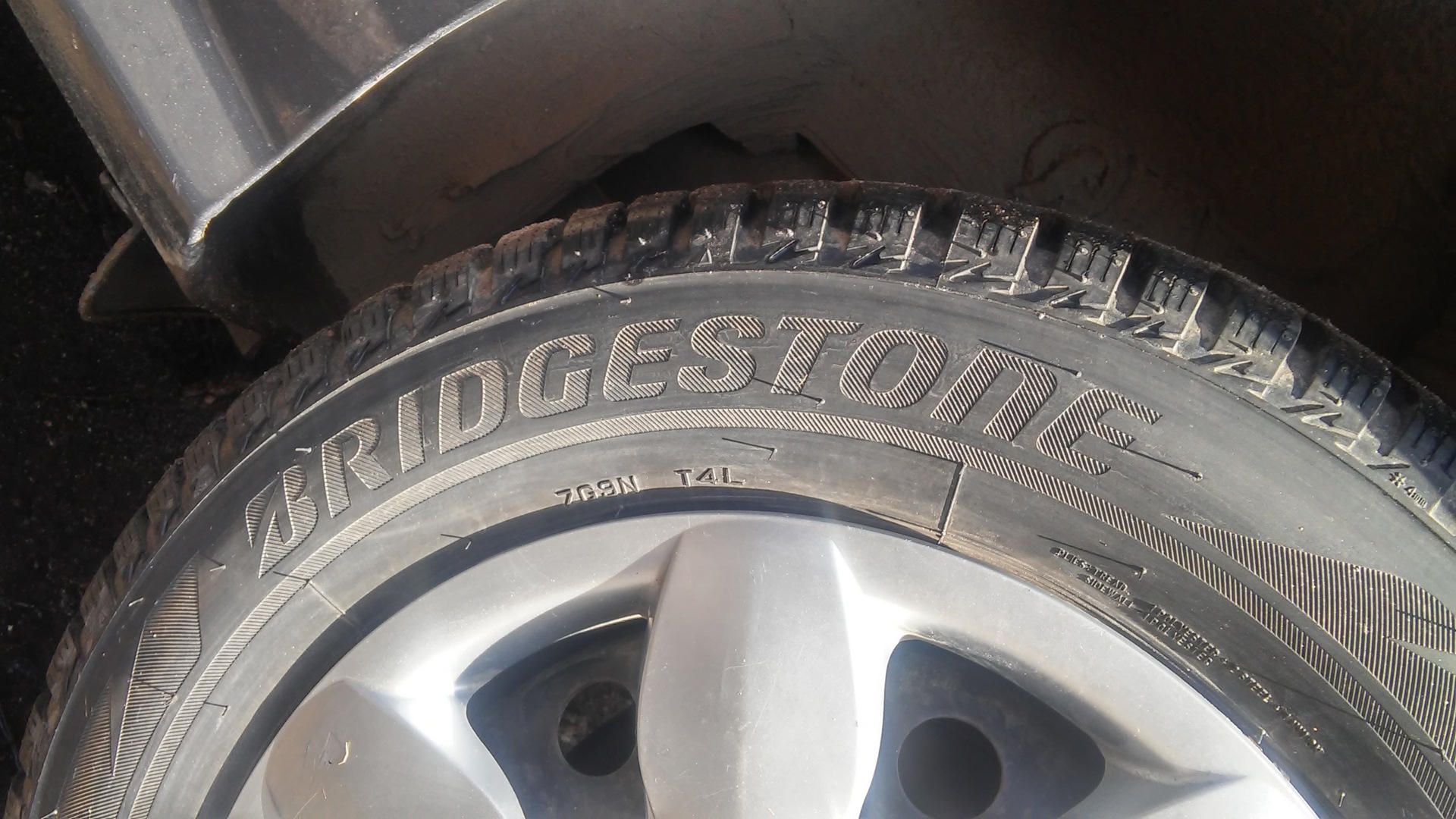 Bridgestone lm001. Bridgestone lm001