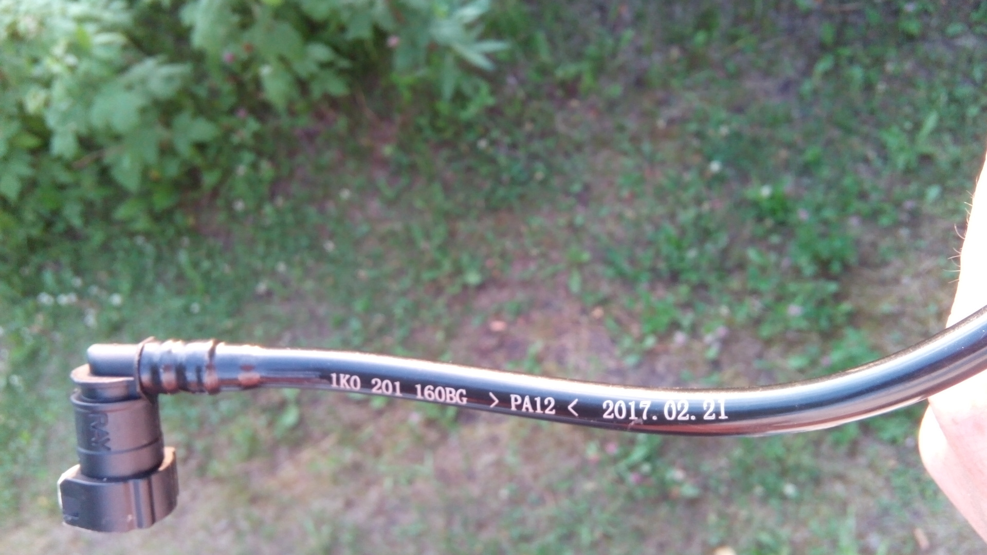 Трубка Адсорбера Шкода Октавия А5 Купить