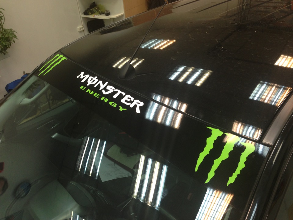 Полоска на лобовое стекло — Ford Ranger (3G), 2,2 л, 2012 года ...