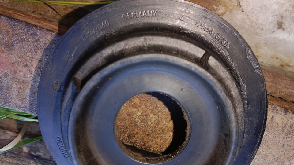 Фото в бортжурнале Ford Fiesta Sedan