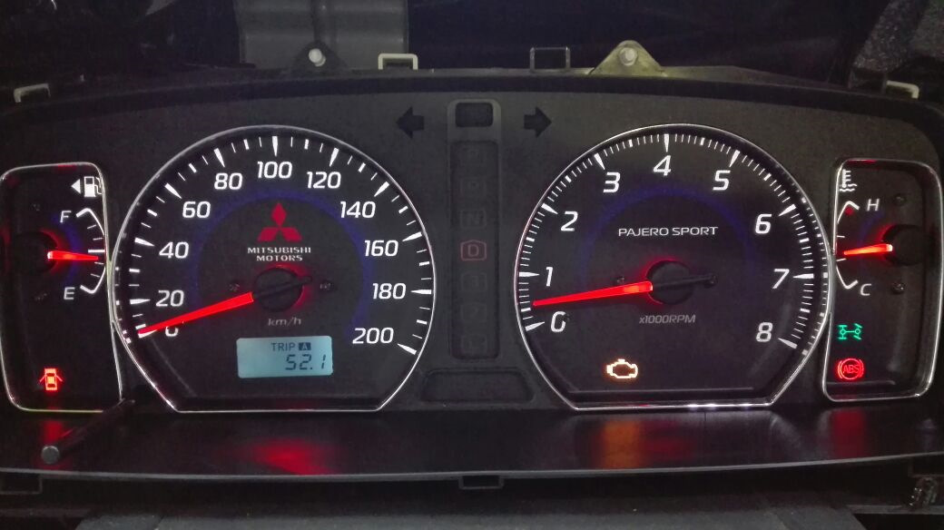 Панель приборов паджеро спорт