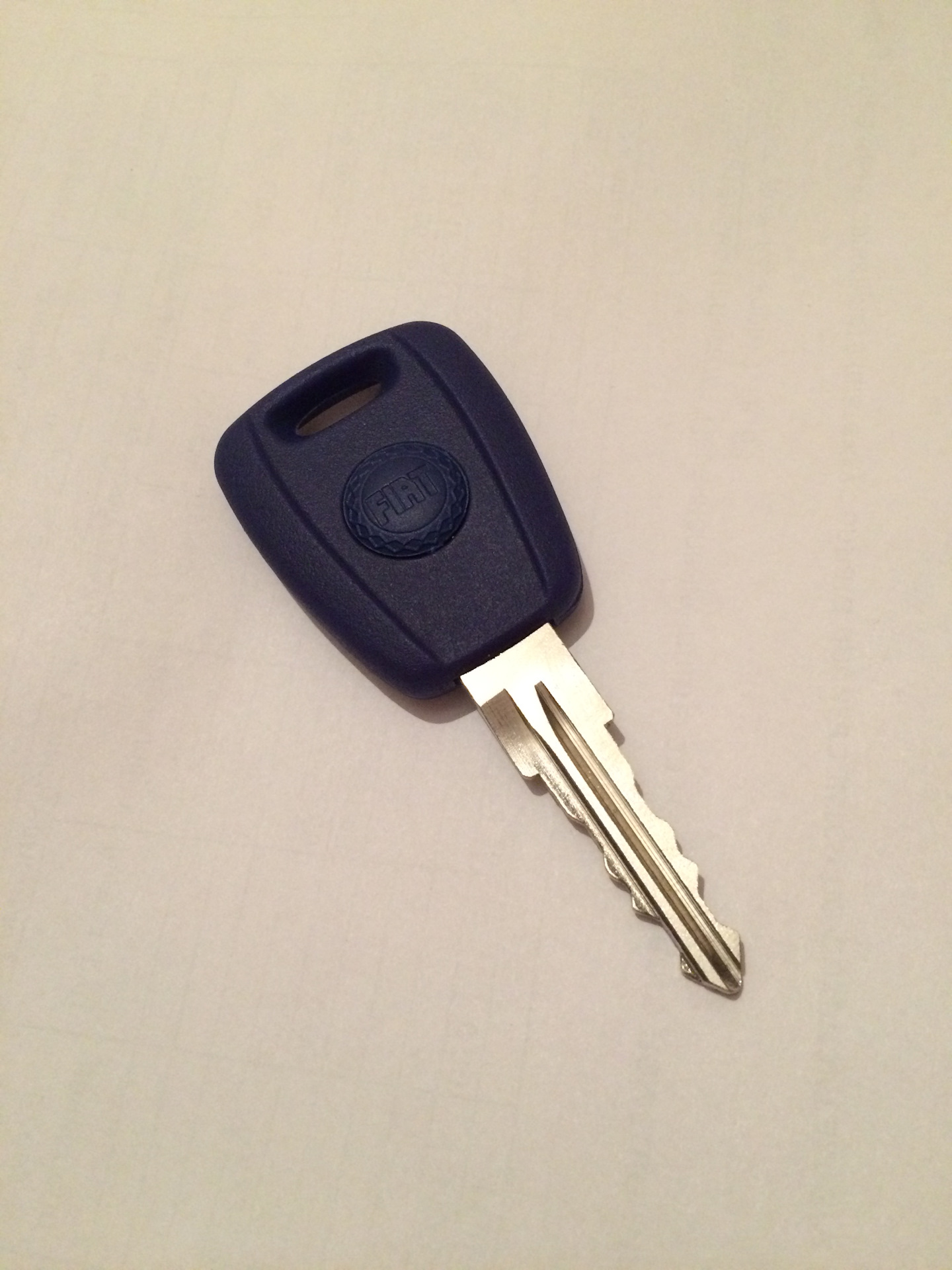 Корпус ключа opel astra h. Opel astra h корпус ключа 2 кнопки. Делать запасные ключи. Второй ключ от рено кангу 1. Делать запасные ключи.