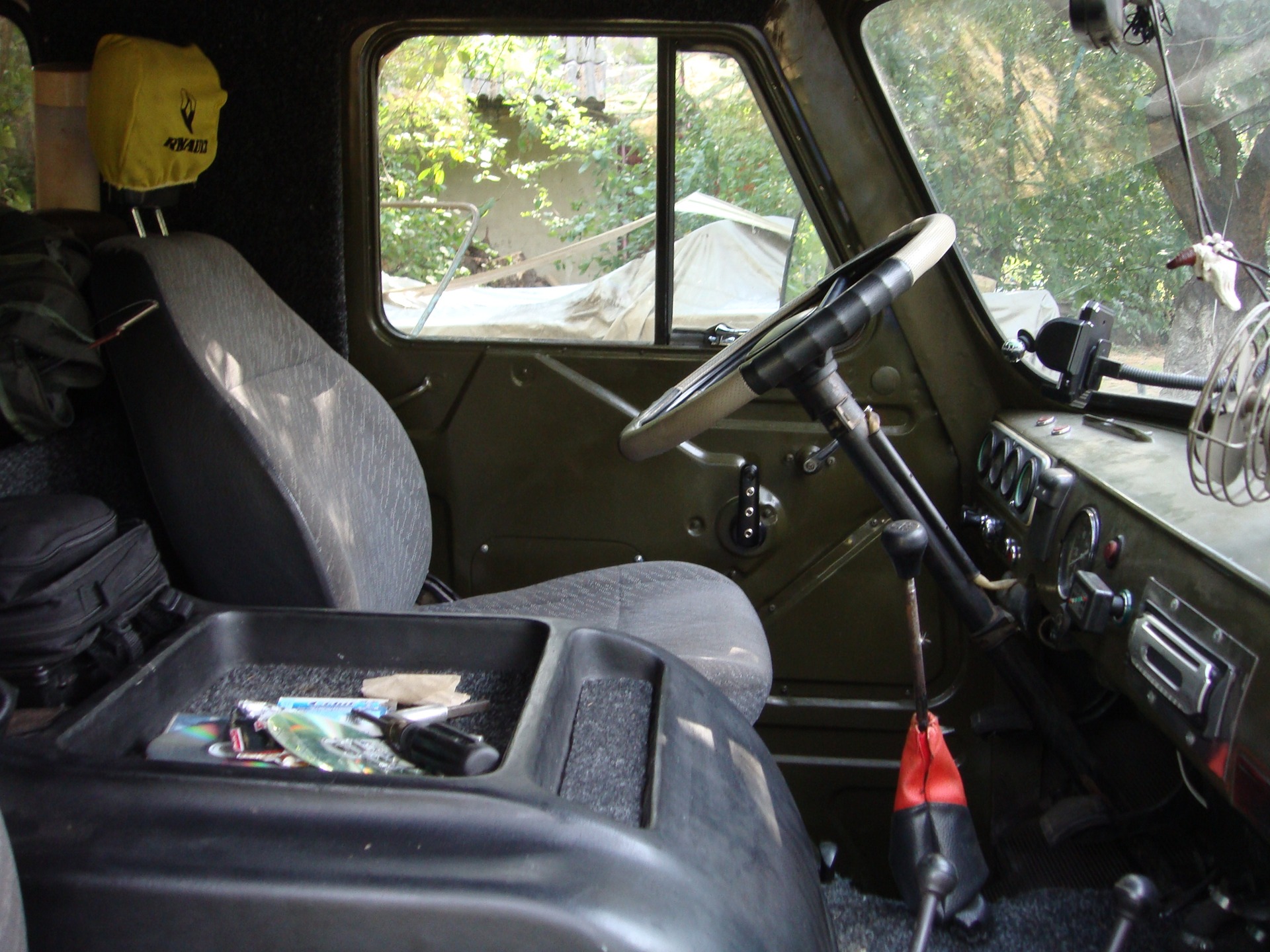 Полка консоль верхняя УАЗ 452 Буханка Мираж серая (АБС)
