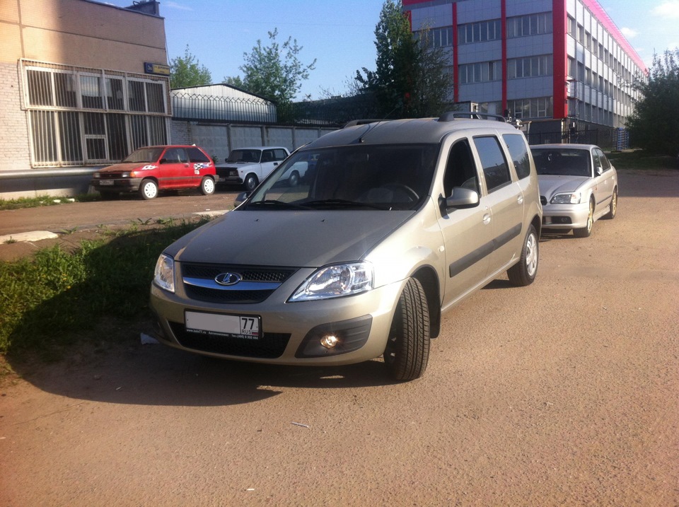 Поставил на учет и напоил ларри — Lada Ларгус, 1,6 л, 2013 года ...