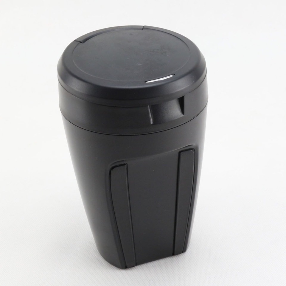 Мусорка в дверь — Volkswagen Golf Mk6, 1,6 л, 2011 года | аксессуары ...