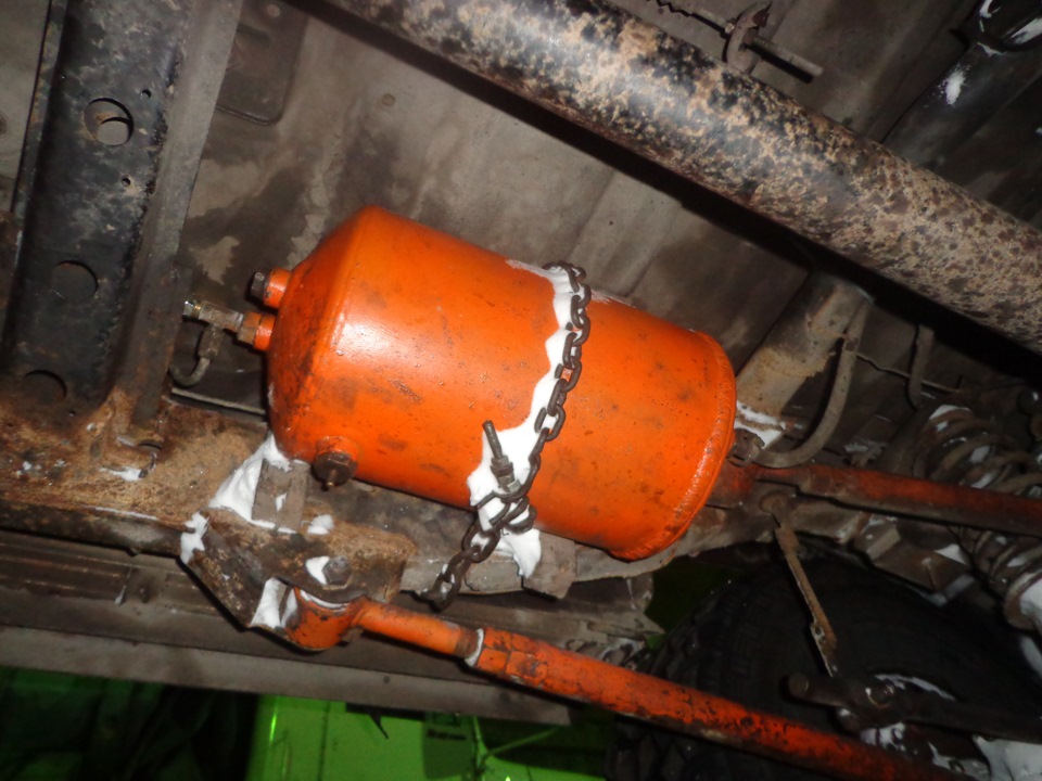 Фото в бортжурнале Nissan Terrano I