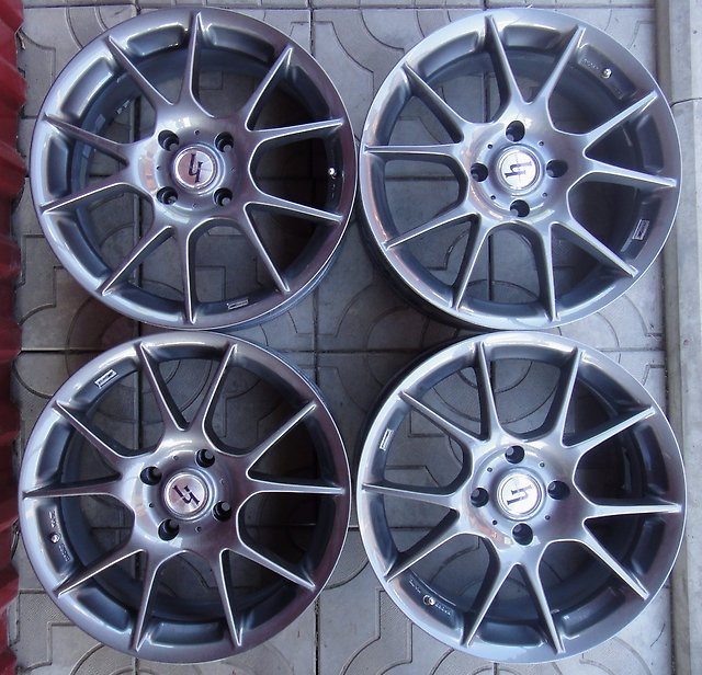 Designato 17×7J アルミホイール タイヤ付 4本セット №KS90501 車用ホイール 17インチ 7j アルミホイール インセット50」の人気商品