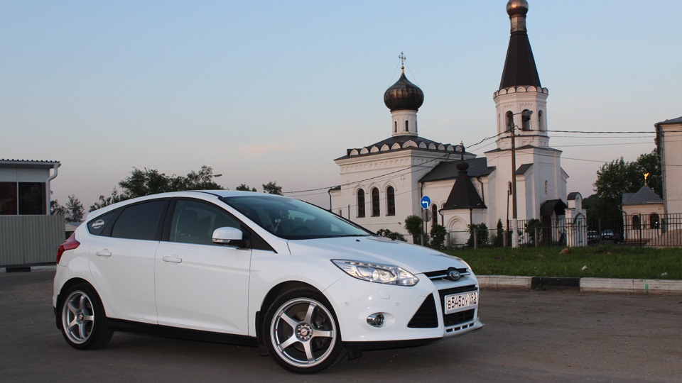 Ford Focus 3 С…СЌС‚С‡Р±РµРє Р±РµР»С‹Р№ 2012