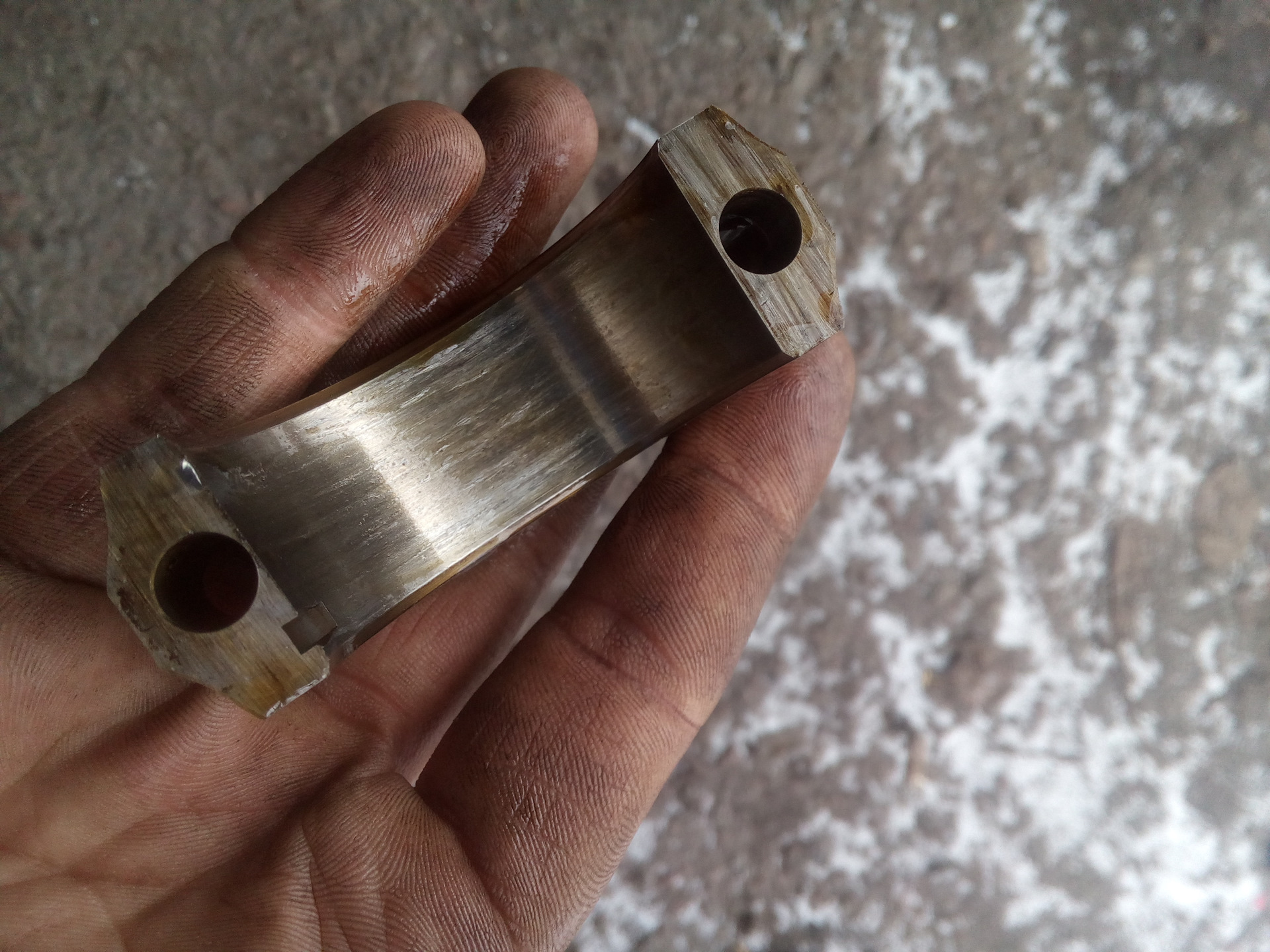 крышка шатуна 54025. 1004052 втулка шатуна для камаза материал. 53. крышка шатуна. 240-1004125 крышка шатуна.