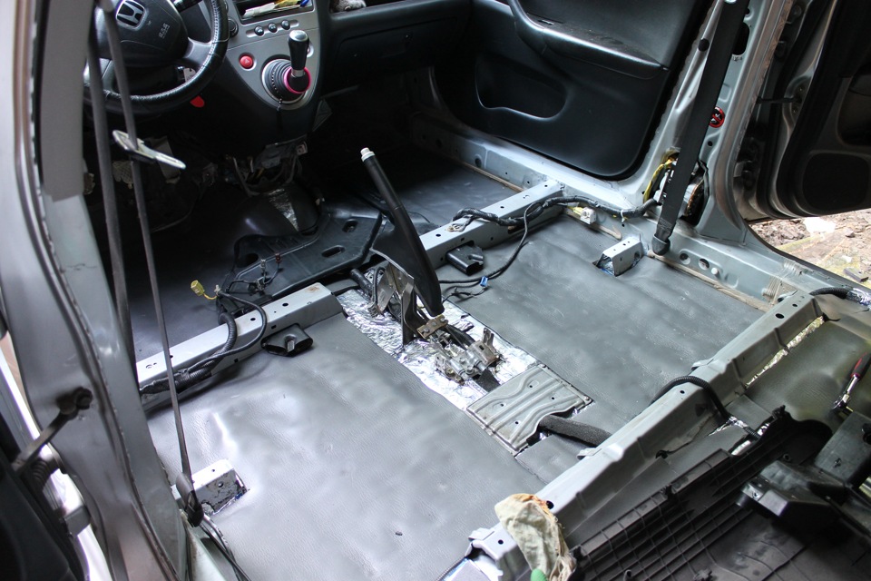 Фото в бортжурнале Honda Civic Hatchback (7G)