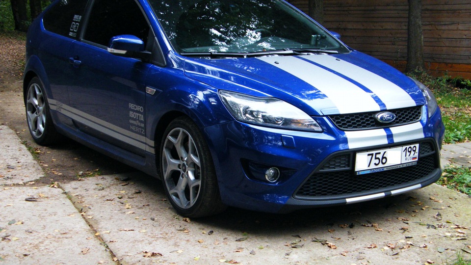 Ford focus синий