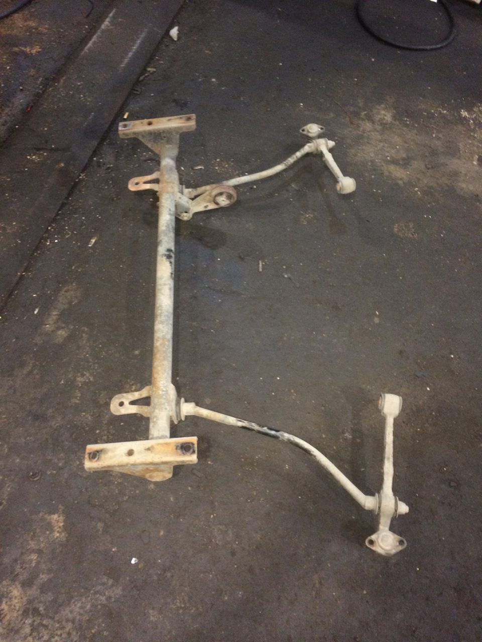 Заводская передняя подвеска 2172 — Lada Приора хэтчбек