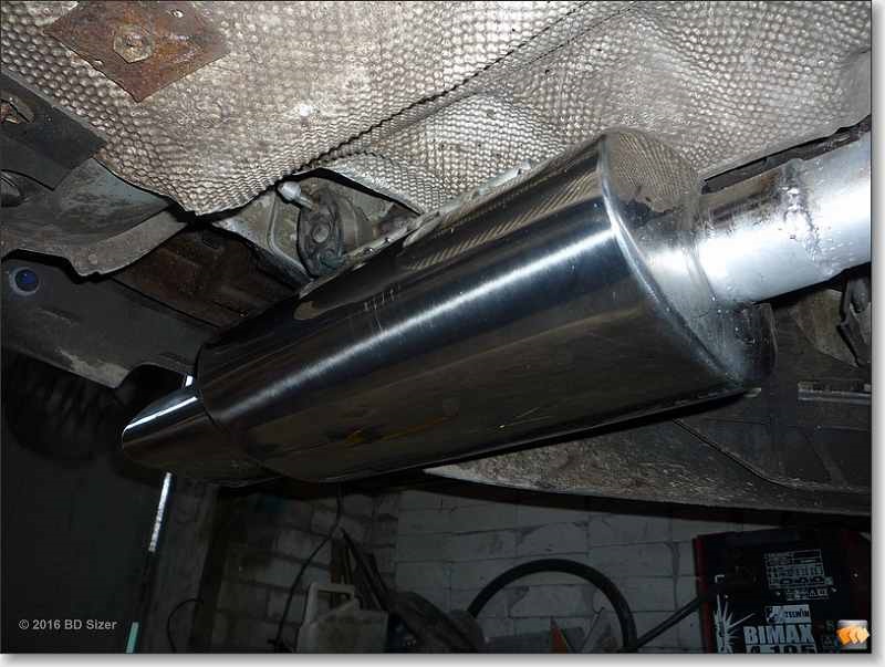 Так же поступил и с левым глушителем. — Ford S-Max (1G)