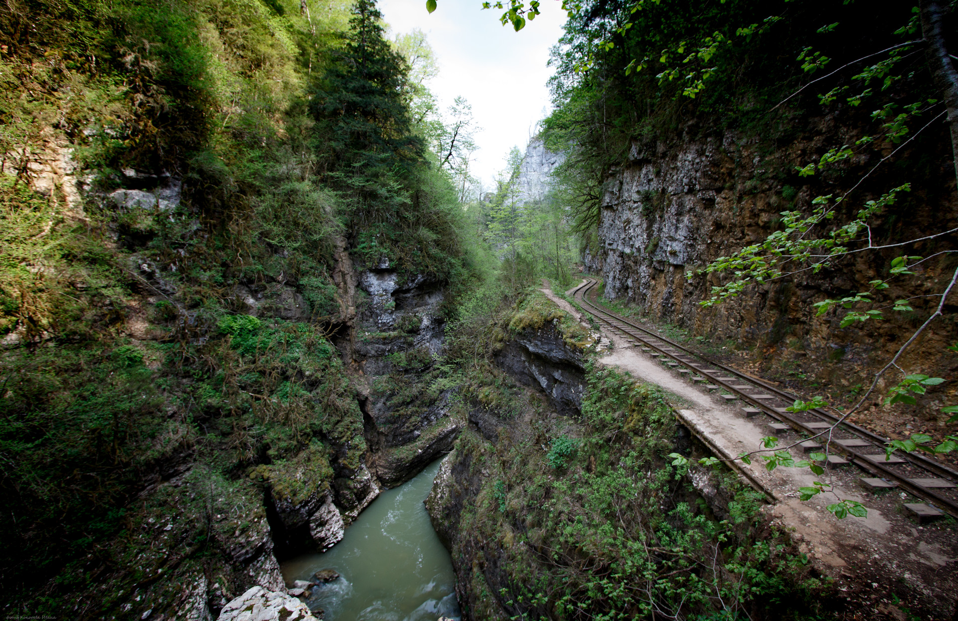 Гуамское ущелье краснодарский край фото