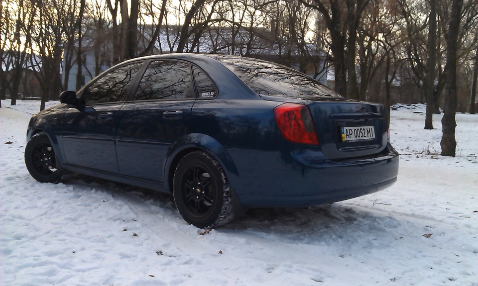 Chevrolet Lacetti седан зимой