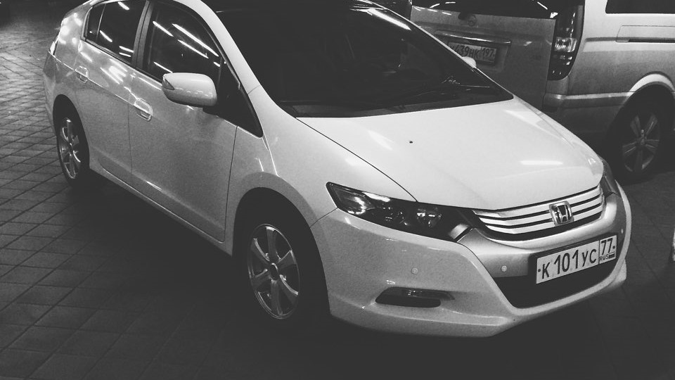 Honda Insight (2G) гибридный 2010 на DRIVE2