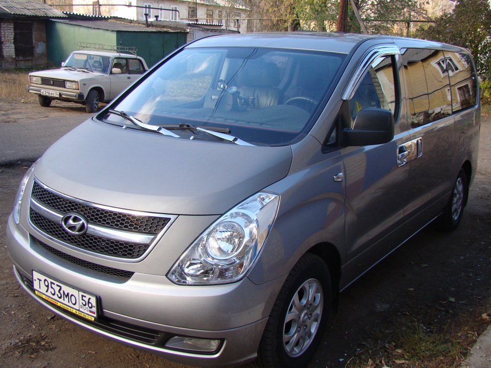 Hyundai starex 2011 года. Hyundai Grand Starex 2011. Hyundai Grand Starex 2. Hyundai Grand Starex 2.5. Hyundai Starex CVX 2.5.