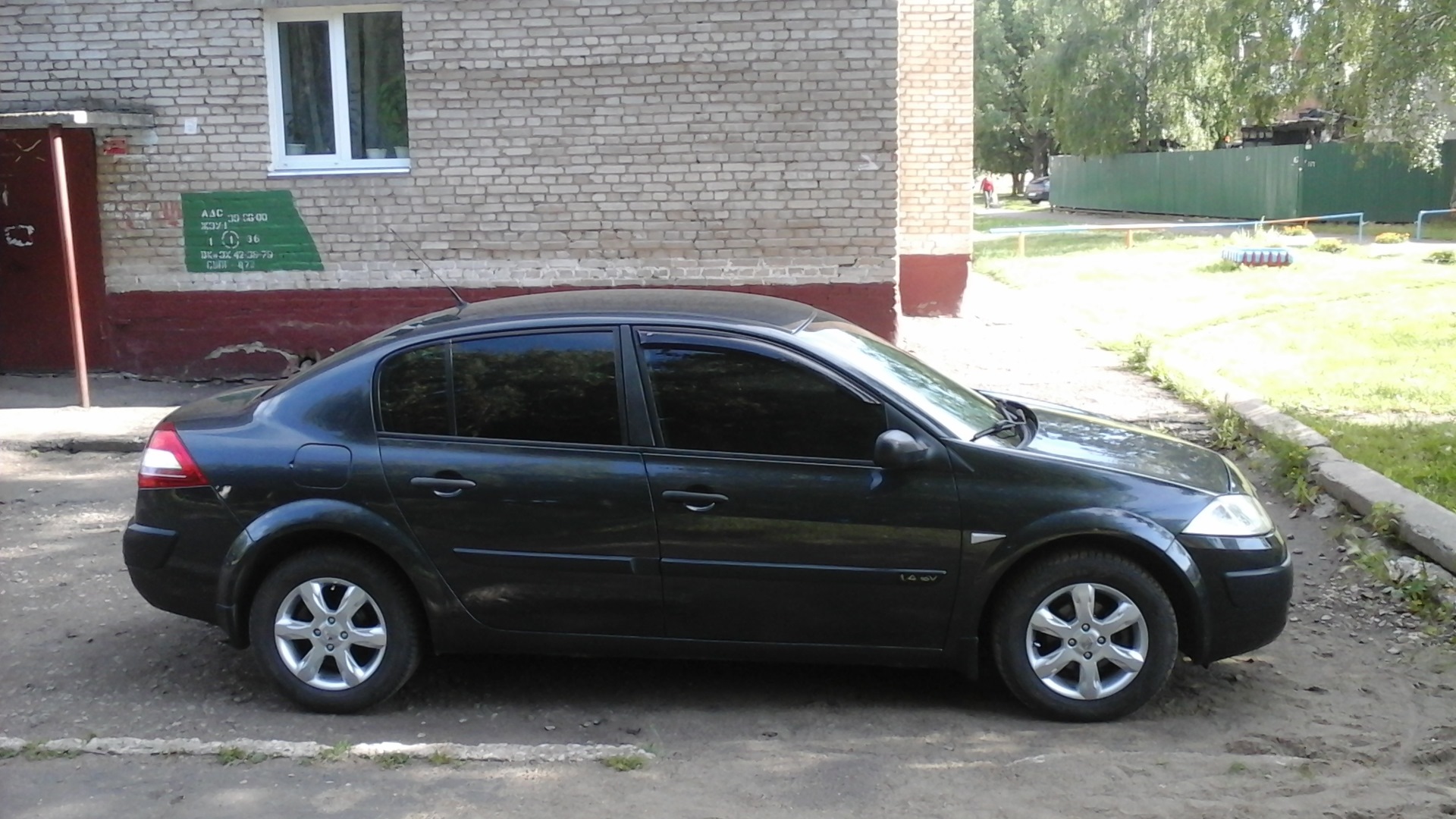 Renault Megane II 1.4 бензиновый 2004 | супер авто на DRIVE2