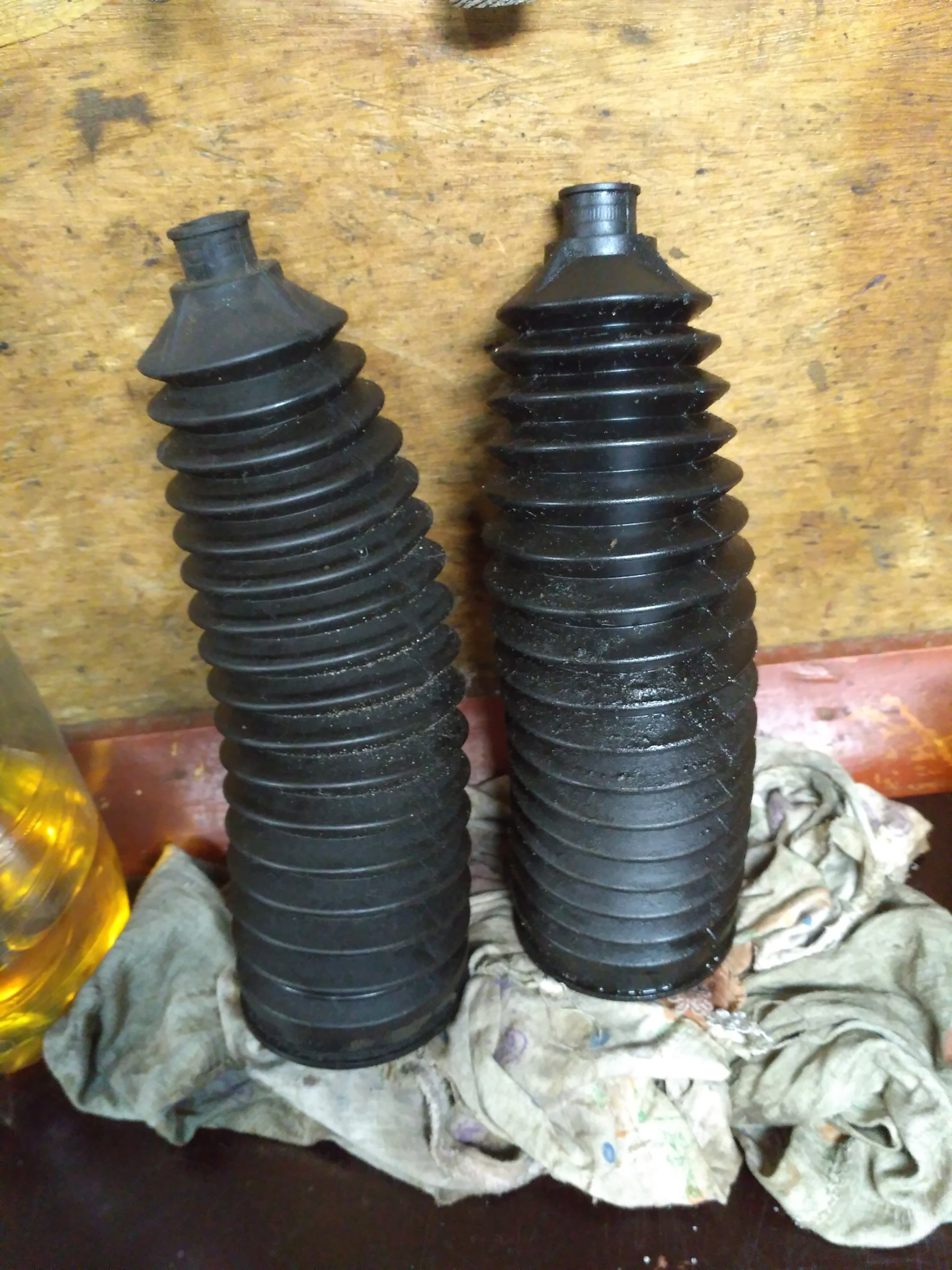 Sat st-45535-12100 пыльник рулевой рейки. Пыльник рулевой рейки втз. Пыльник рулевой рейки тойота s40 2003. Пыльник рулевой тойота. Пыльник рулевой тяги приус.