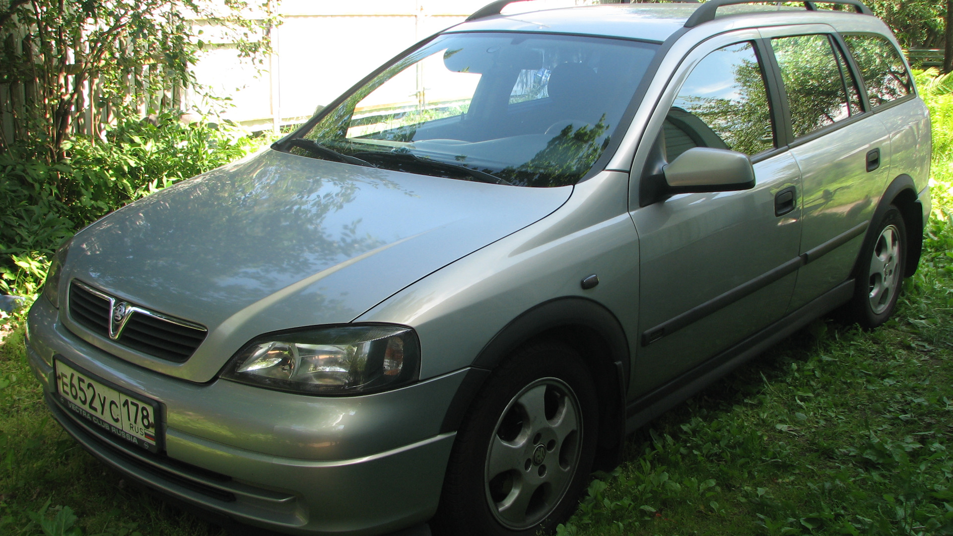 Опель универсал 2000. Opel Astra 2000. Opel Astra 1.6 2000. Opel Astra g 2000.