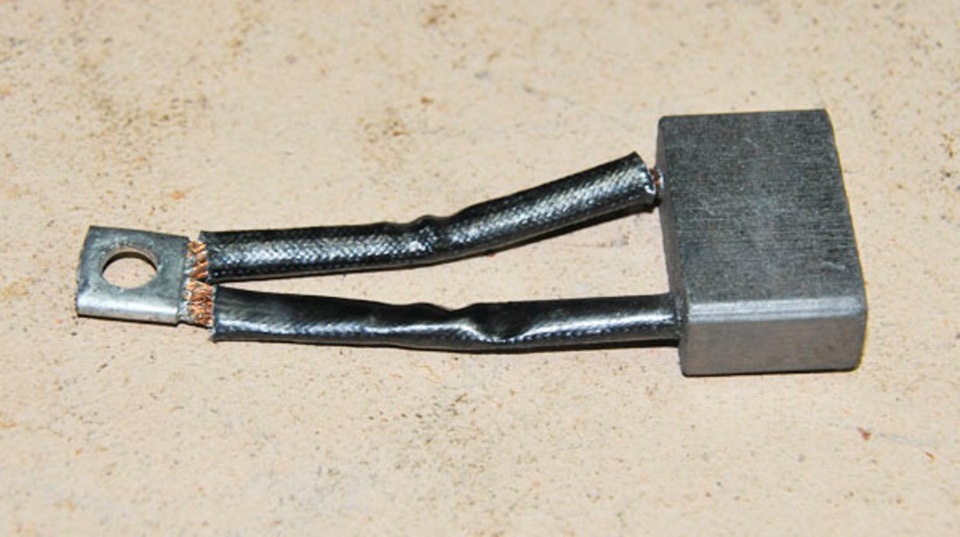 донор для щеток со стартера камаза — BMW 5 series (E34)