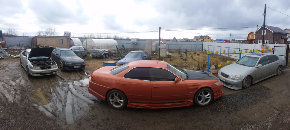 JDMная сходка в мастерской — Toyota Mark II (90)